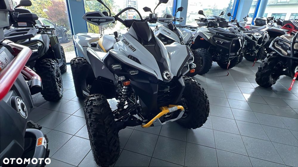 Can-Am Renegade - 11