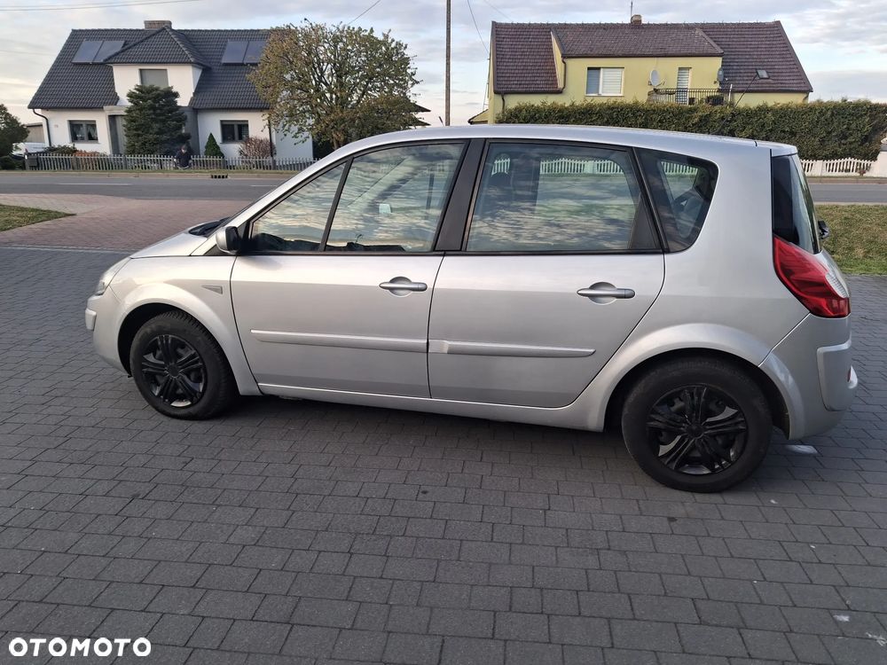 Renault Scenic 1.6 16V Avantage - 2
