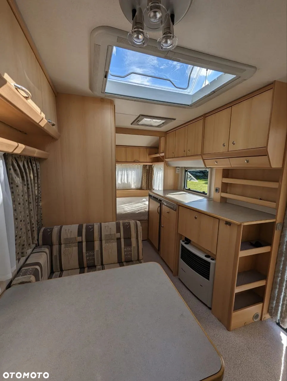 KNAUS 8306 - 12