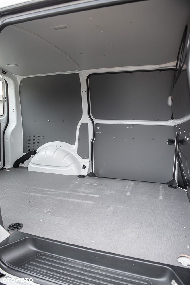 Volkswagen Transporter T6.1 Lang - 23