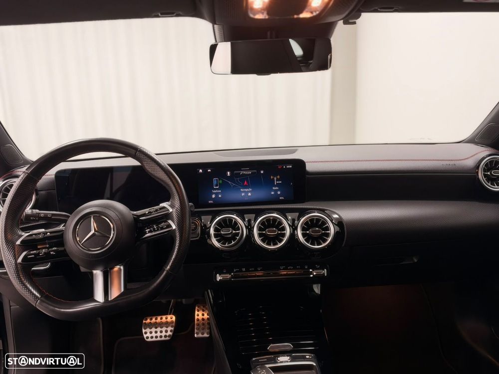Mercedes-Benz CLA 250 e Shooting Brake AMG Line - 7