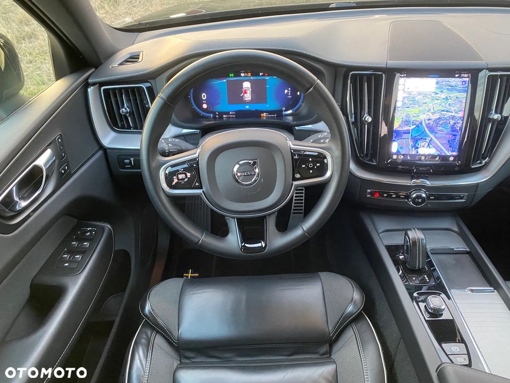 Volvo XC 60 B5 D AWD Geartronic RDesign - 10