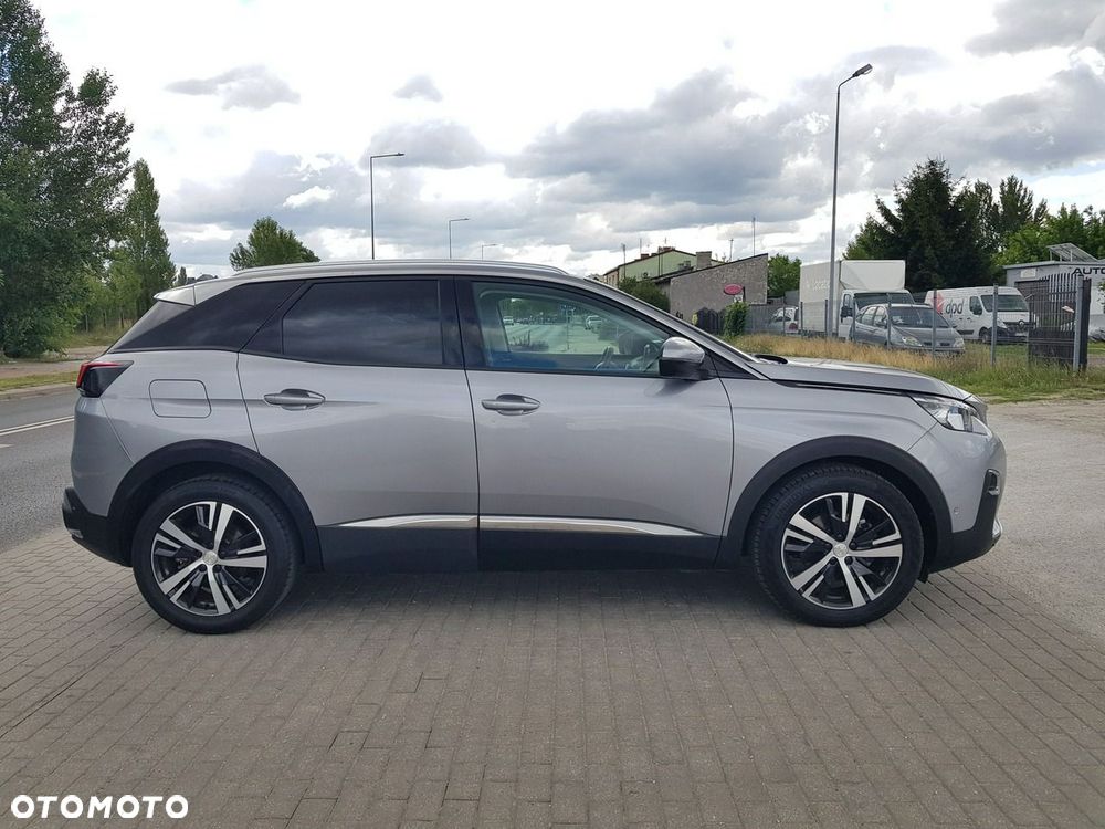 Peugeot 3008 1.5 BlueHDi Allure S&S - 4
