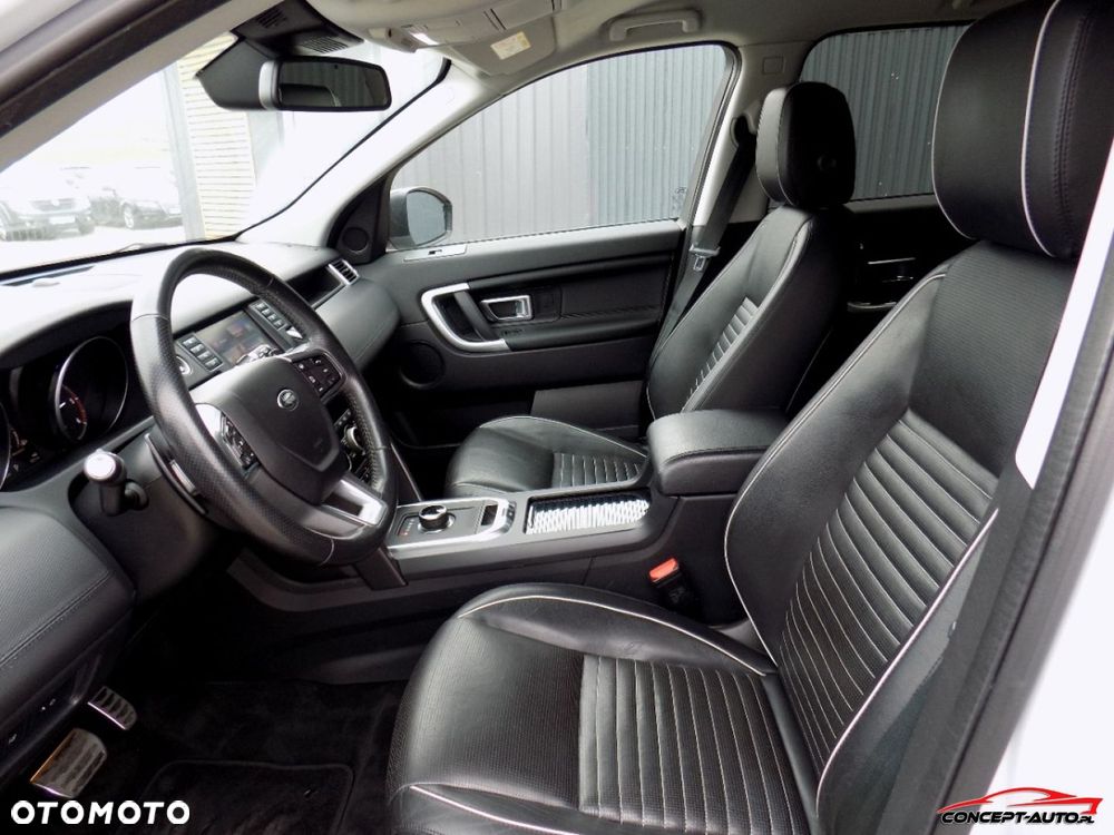 Land Rover Discovery Sport - 23