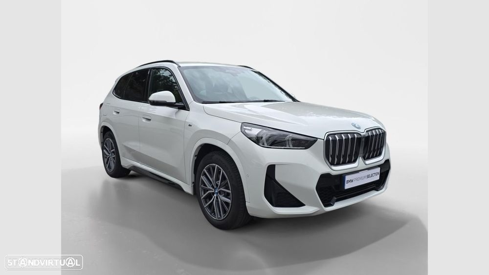 BMW ix1 xDrive30 Pack Desportivo M - 2