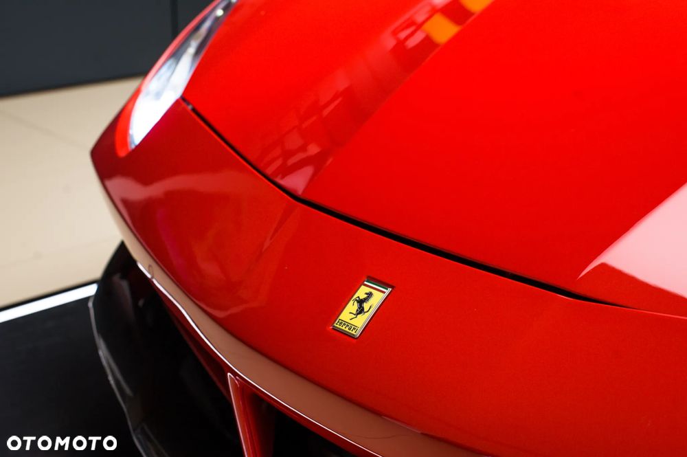 Ferrari 488 - 13