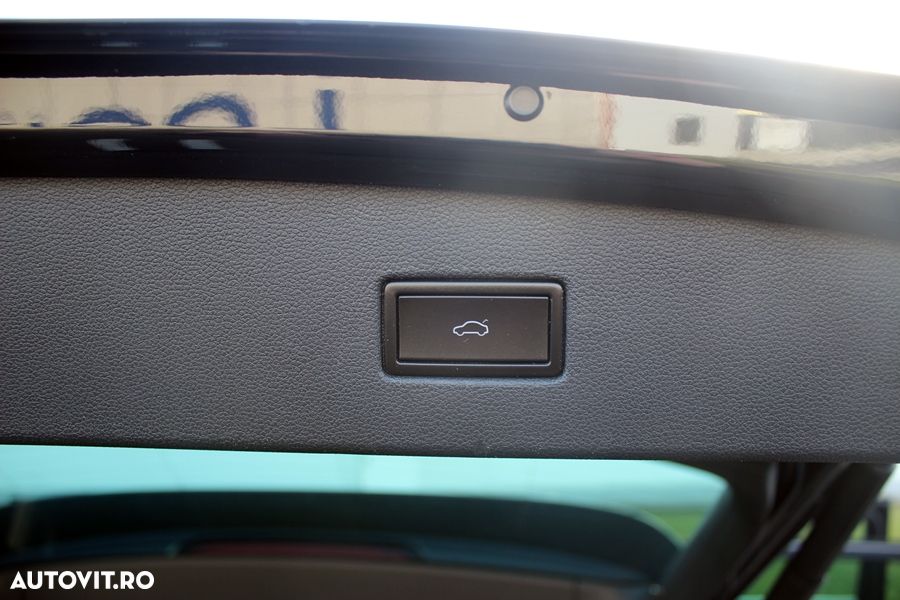 Volkswagen Tiguan 2.0 TDI SCR 4MOTION DSG R-Line - 26