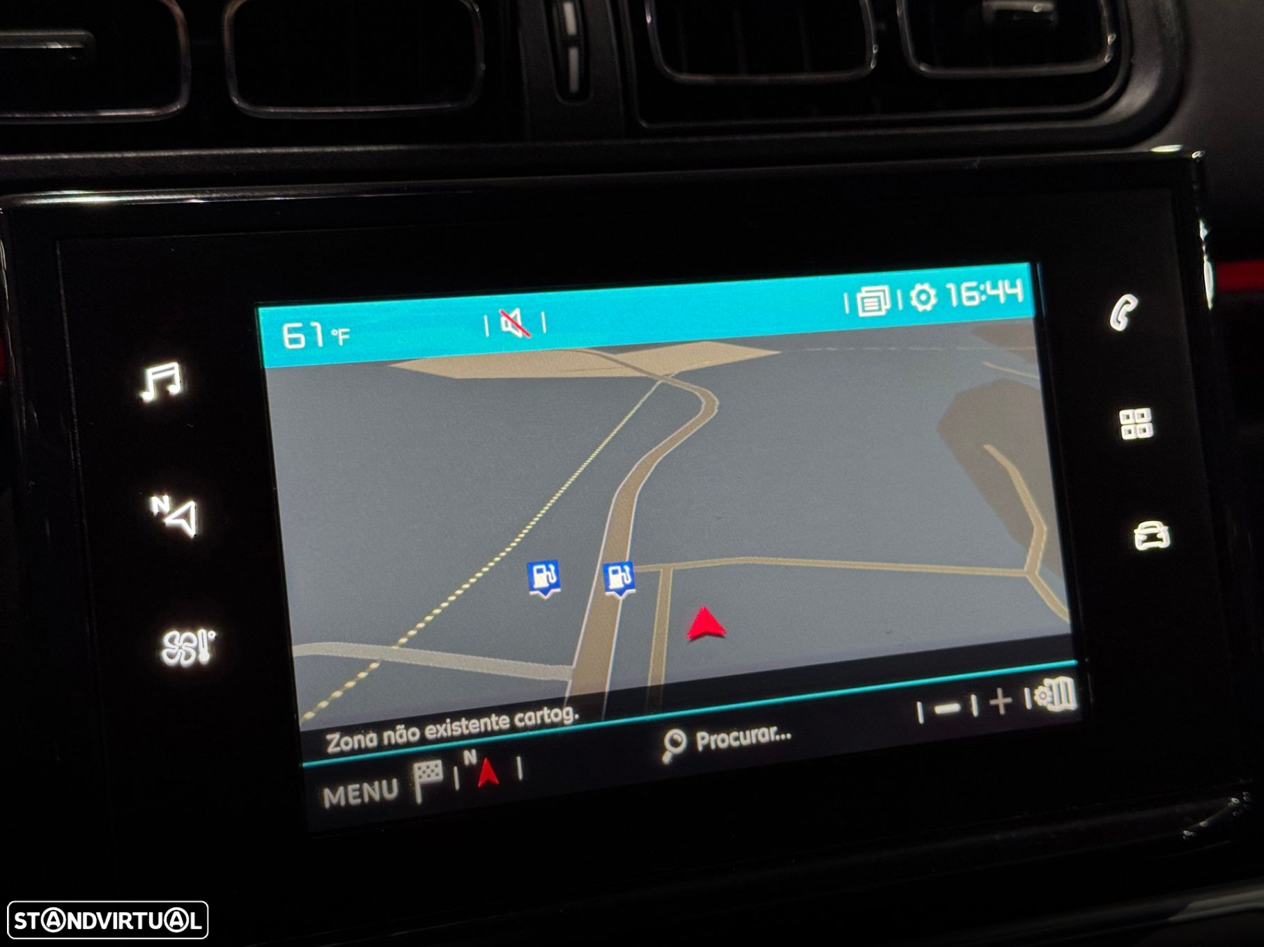 Citroën C3 1.2 PureTech Shine - 19