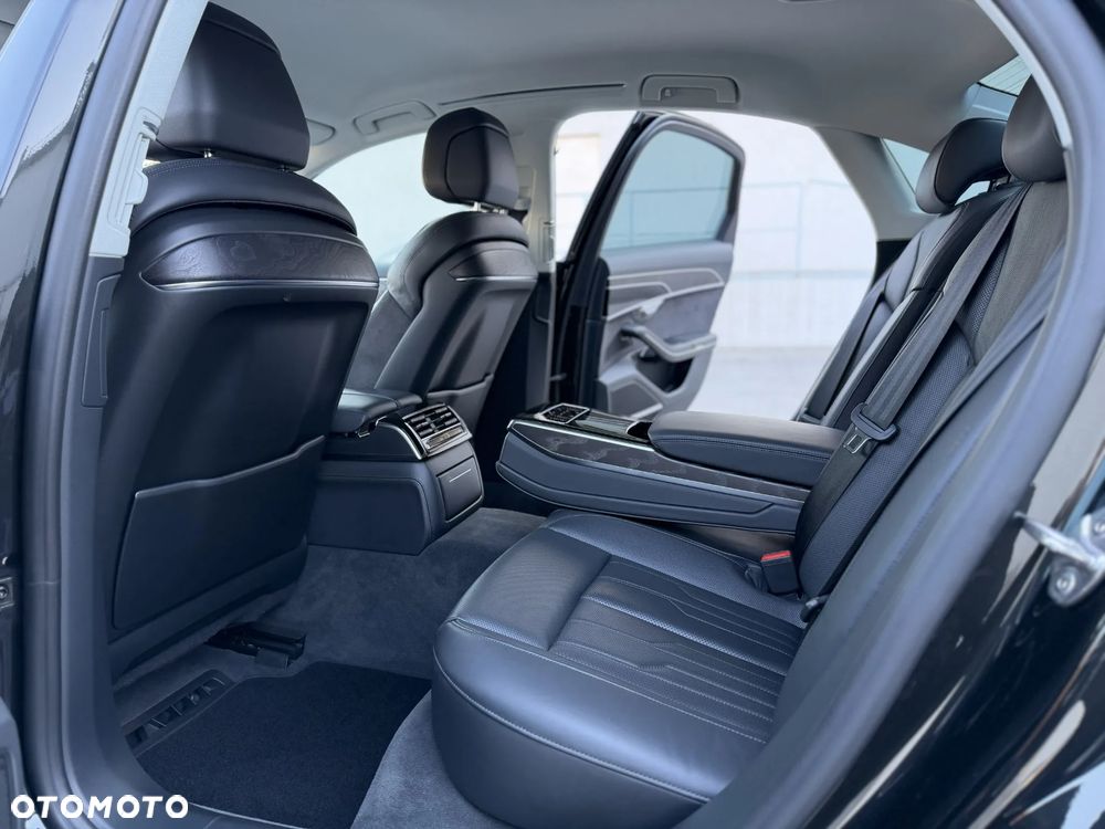 Audi A8 55 TFSI quattro tiptronic - 36