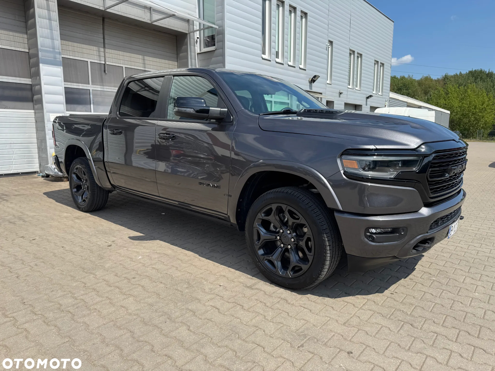 RAM 1500 Crew Cab Limited - 2