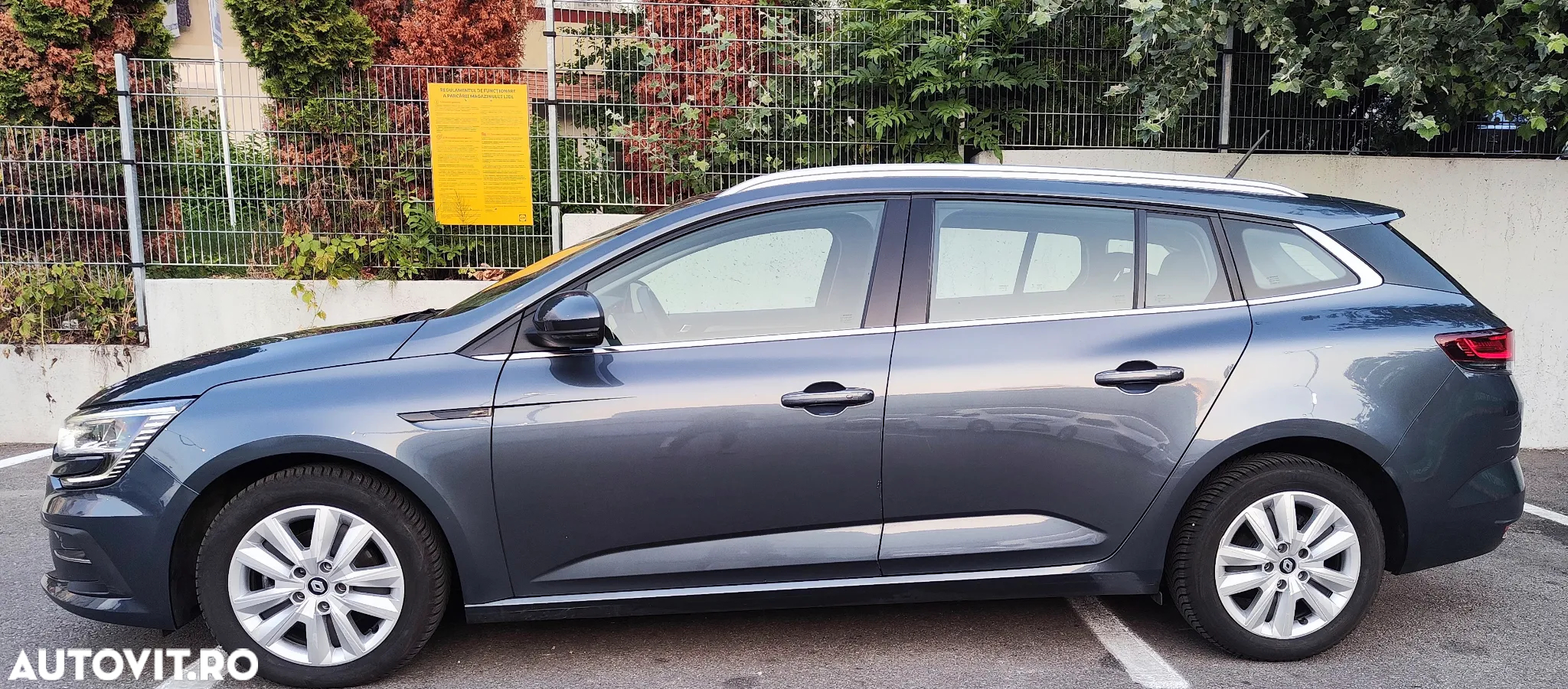 Renault Megane BLUE dCi 115 BUSINESS EDITION - 16