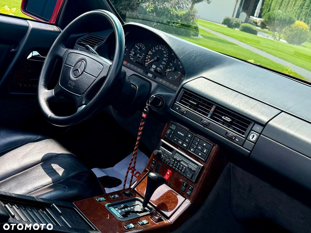 Mercedes-Benz SL - 37
