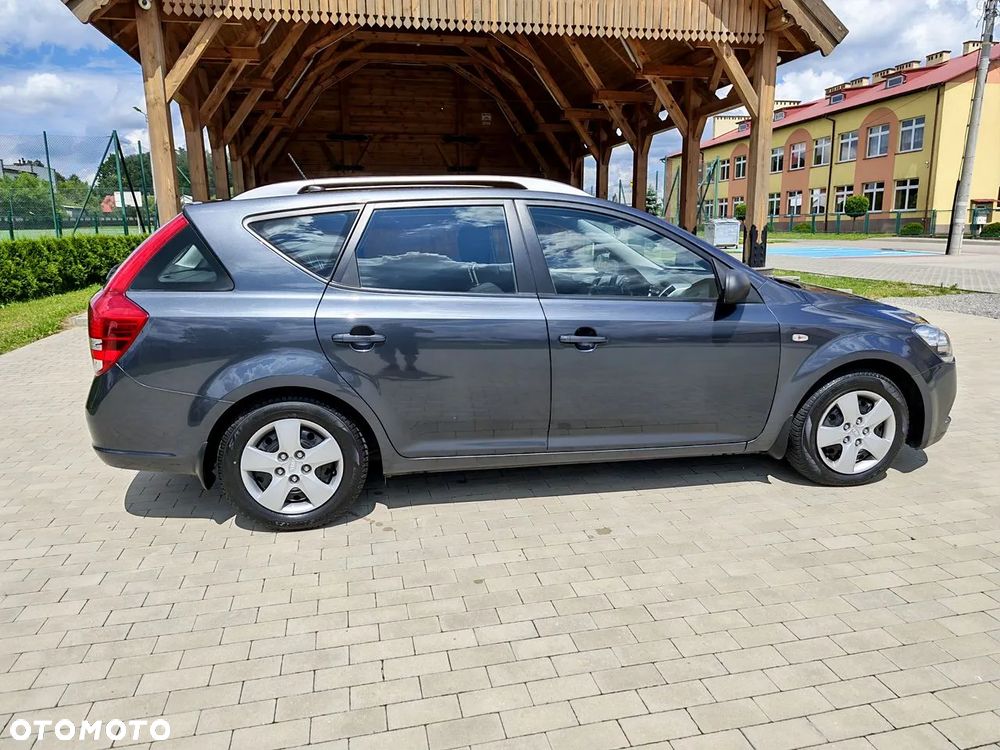 Kia Ceed 1.4 CVVT LX - 15