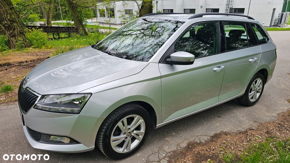Skoda Fabia 1.0 TSI Ambition - 1