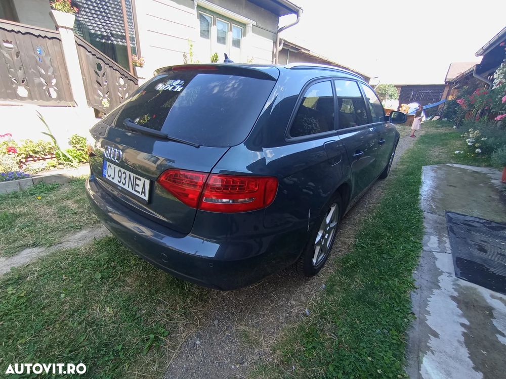 Audi A4 Avant - 6