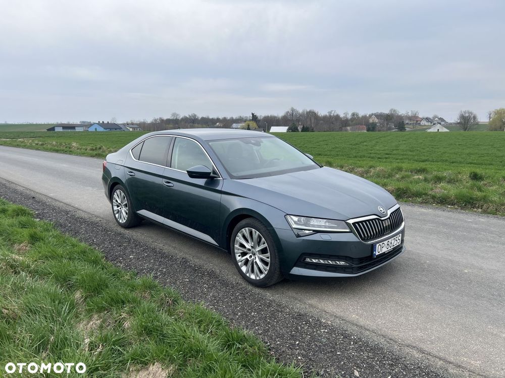 Skoda Superb 2.0 TDI SCR Ambition DSG - 1
