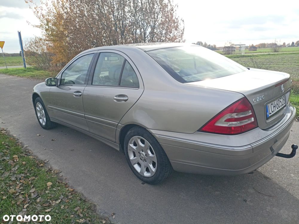 Mercedes-Benz Klasa C 200 CDI Automatik Avantgarde - 4