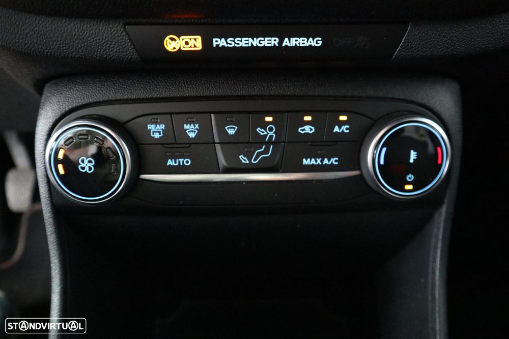 Ford Fiesta 1.0 EcoBoost ST-Line - 28