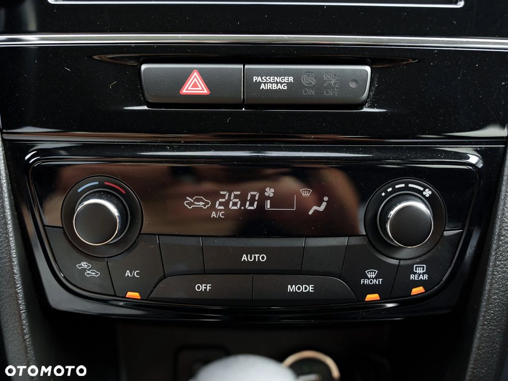 Suzuki Vitara 1.6 XLED 2WD - 32