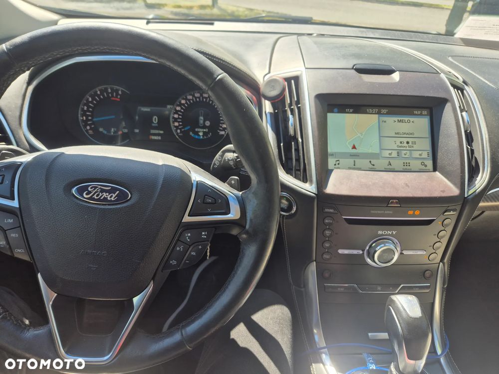 Ford Edge Vignale 2.0 TDCi Twin-Turbo 4WD - 8