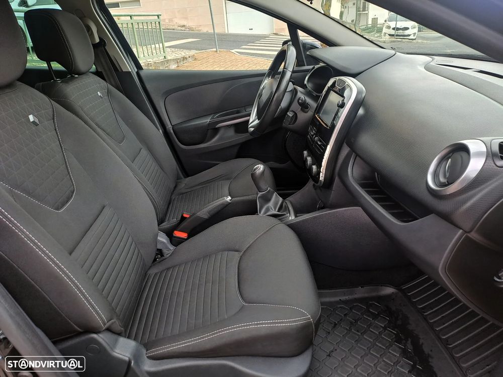 Renault Clio Sport Tourer 0.9 TCe Limited Edition - 25