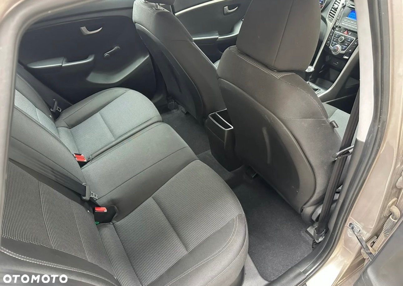 Hyundai i30 - 14