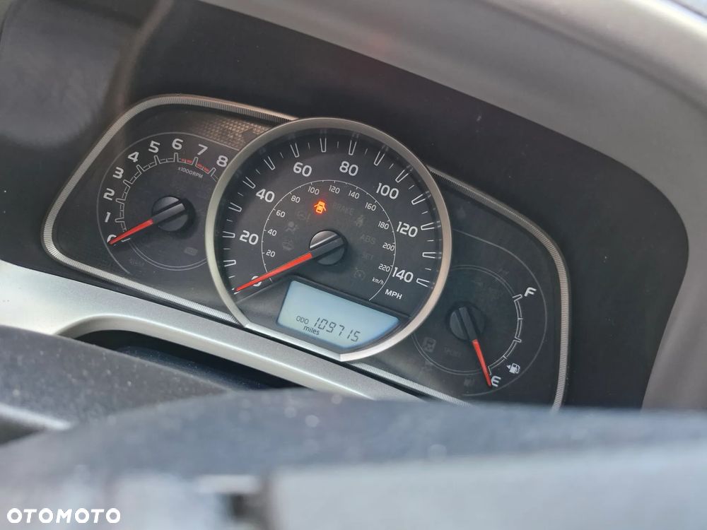 Toyota RAV4 - 11