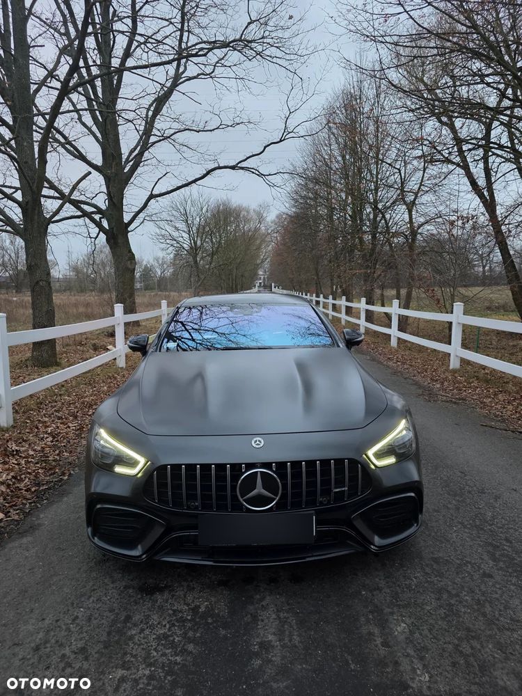 Mercedes-Benz AMG GT 43 4-Matic+ - 33
