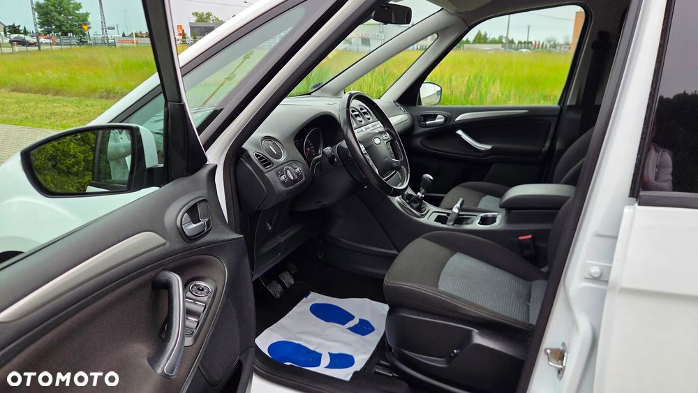Ford Galaxy 2.0 TDCi Titanium - 26