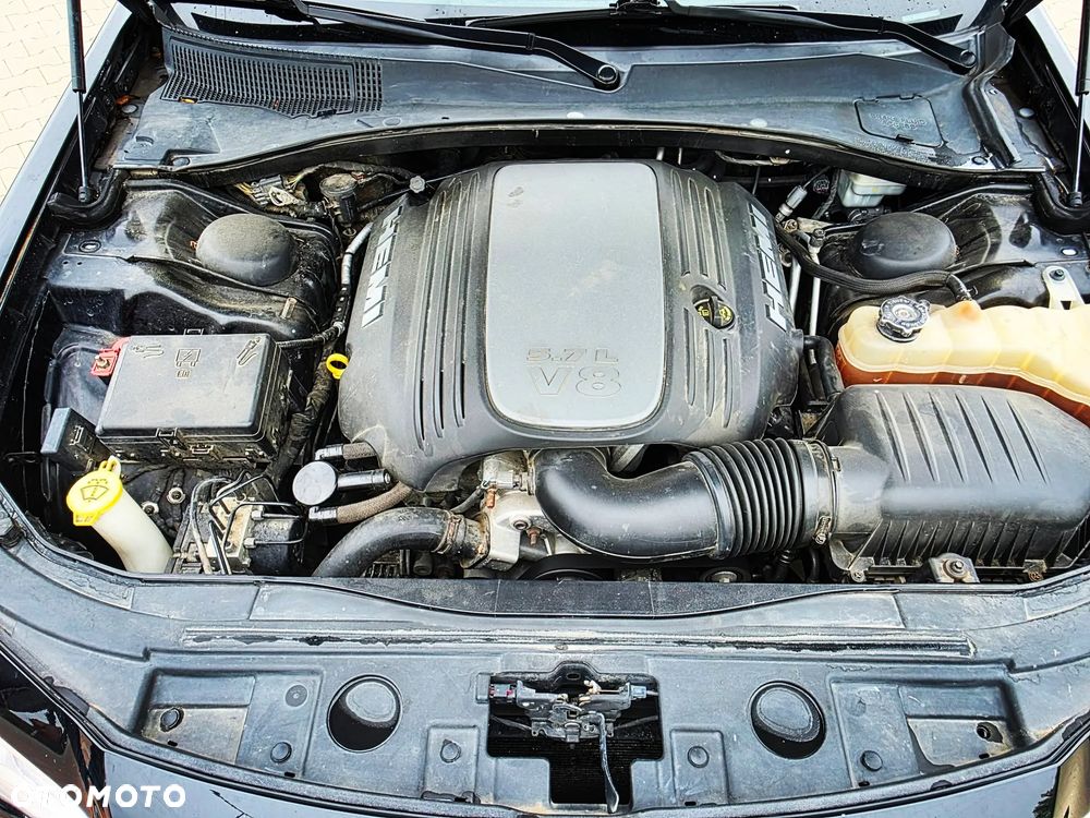 Chrysler 300C 5.7 V8 HEMI Automatik - 39