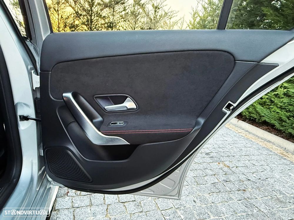 Mercedes-Benz A 180 d 7G-DCT AMG Line - 24