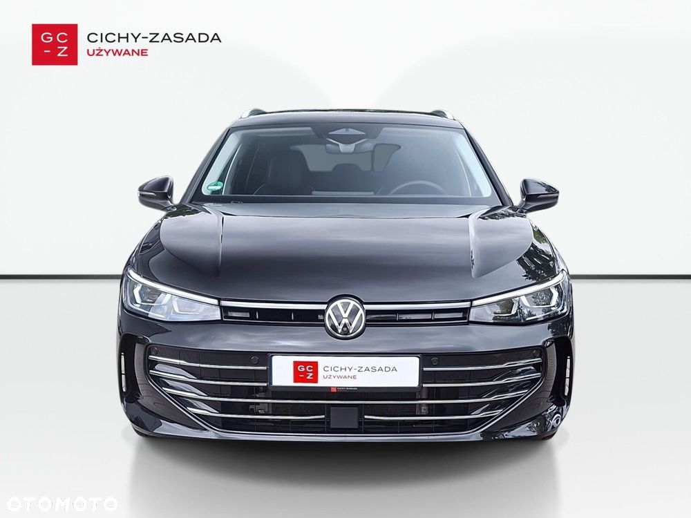 Volkswagen Passat - 8