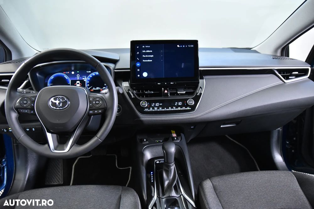 Toyota Corolla - 10