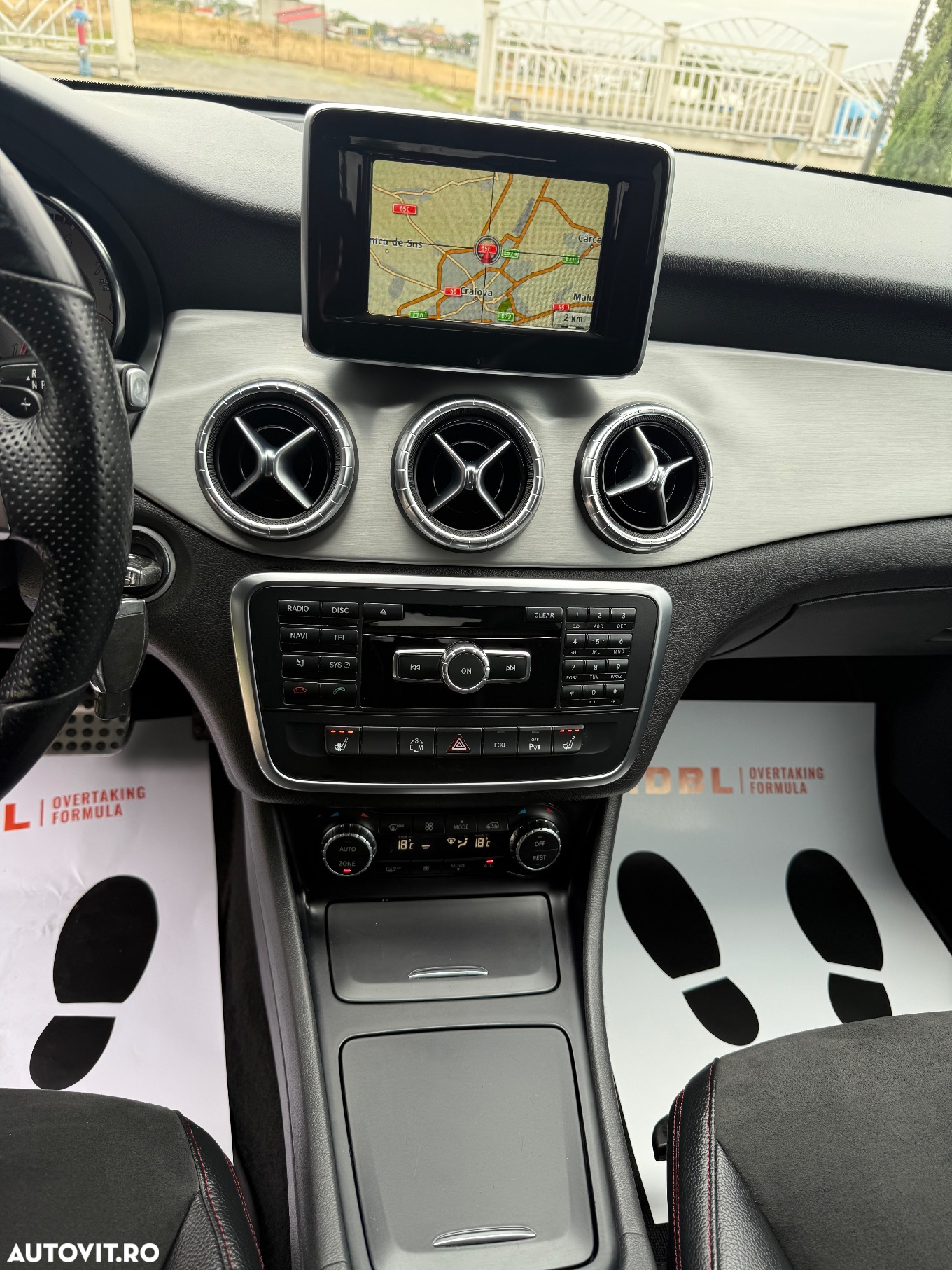 Mercedes-Benz CLA 180 7G-DCT AMG Line - 14
