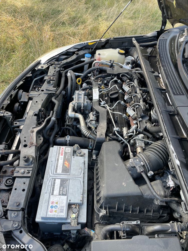 Toyota Avensis - 25