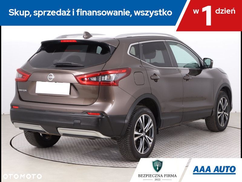 Nissan Qashqai - 6