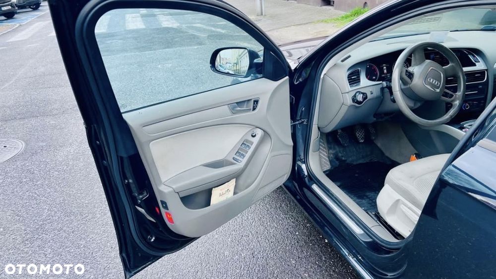 Audi A4 Avant 2.0 TDI ultra - 6