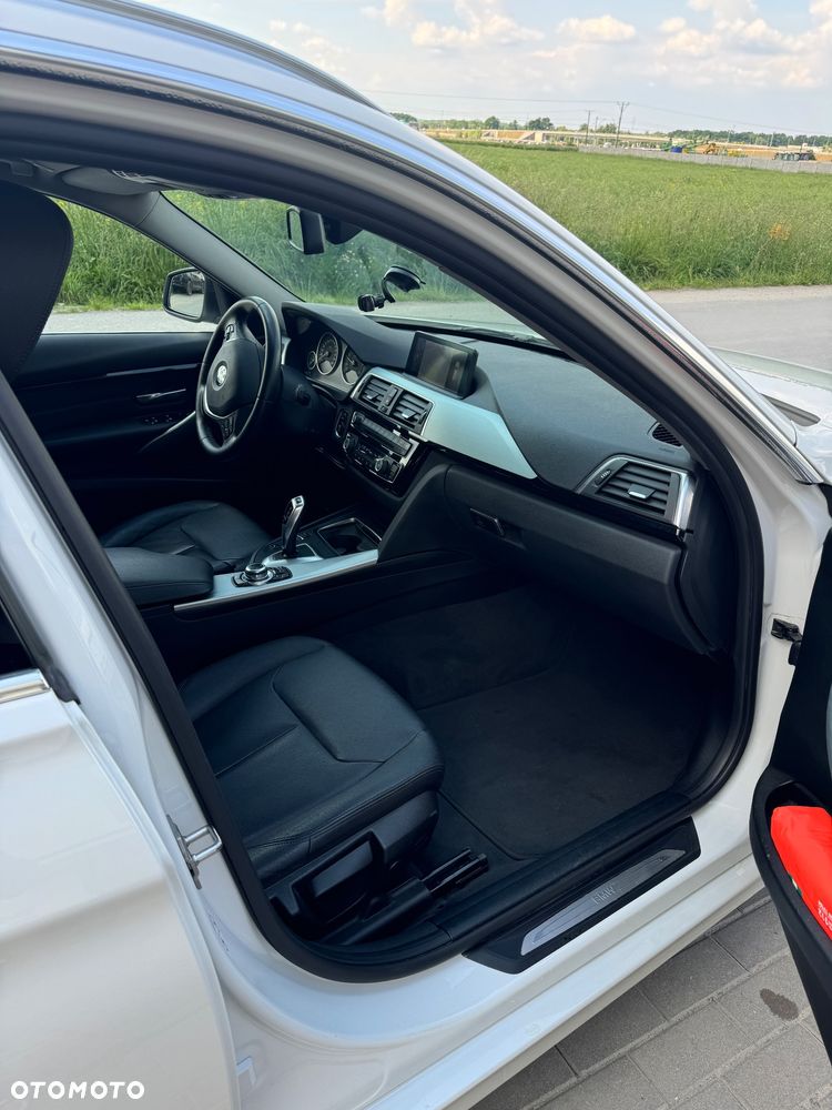 BMW Seria 3 318d Luxury Line - 7