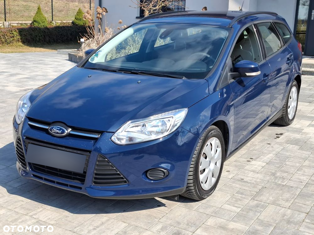 Ford Focus 1.6 TDCi DPF Start-Stopp-System SYNC Edition - 2