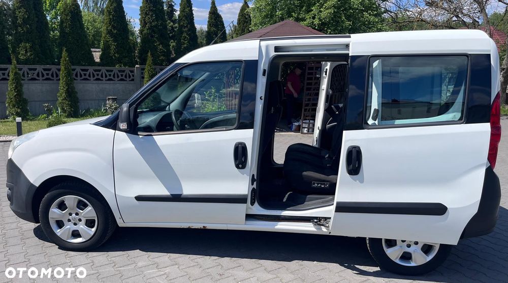 Opel Combo 1.6 CDTI Cosmo - 7