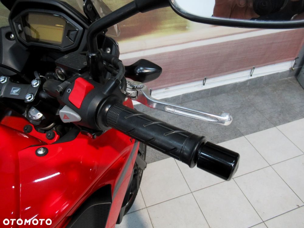 Honda CB - 8