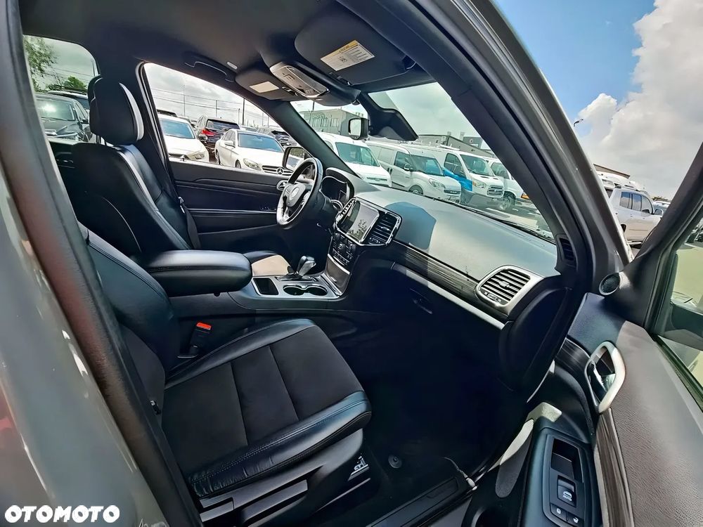 Jeep Grand Cherokee - 6