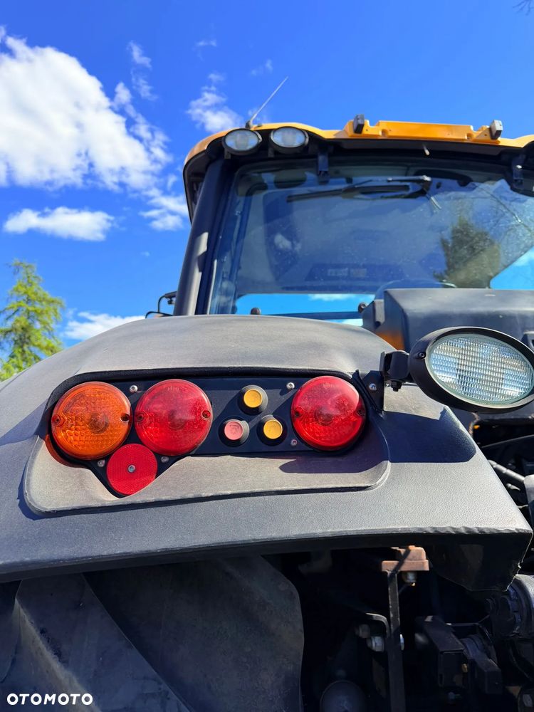 JCB Fastrac 8310 - 10