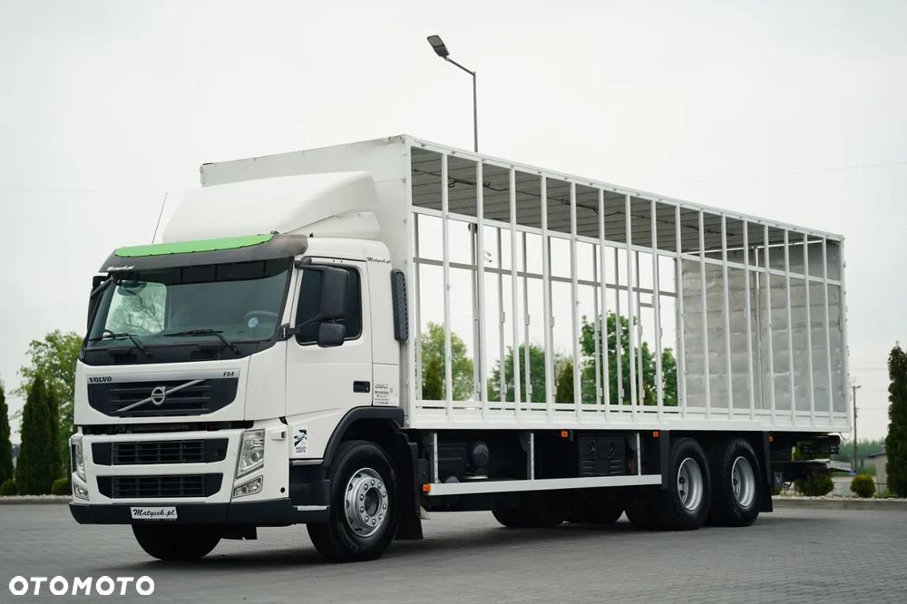 Volvo FM 380 / SOLÓWKA / 6X2 / DO PRZEWOZU ŻYWCA / DROBIU / WINDA 2 000 KG / EURO 5 - 4