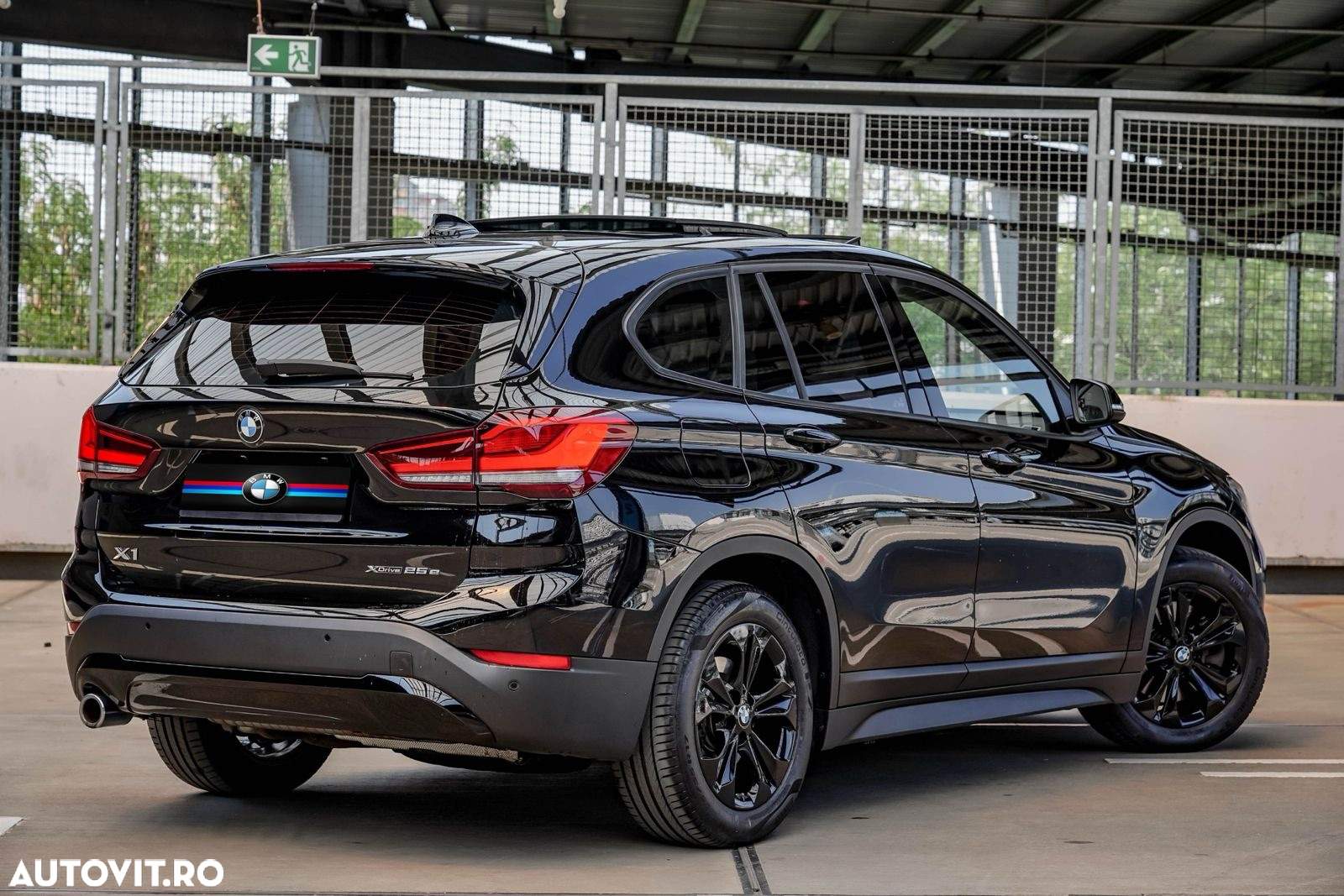 BMW X1 xDrive25e Sport Line - 4