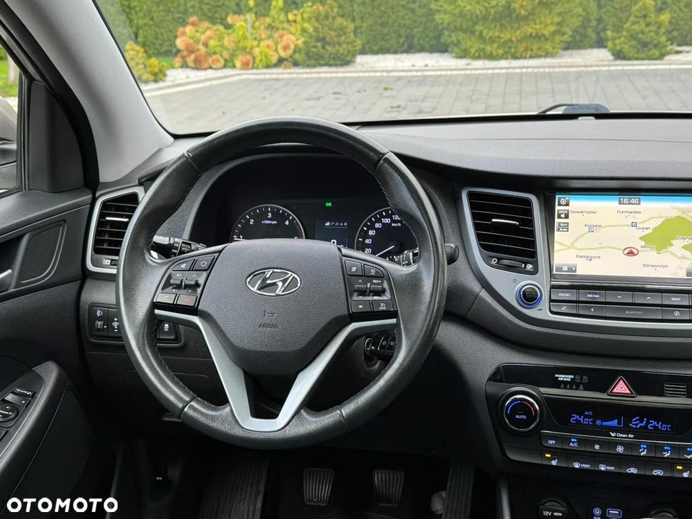 Hyundai Tucson blue 1.7 CRDi 2WD Trend - 26
