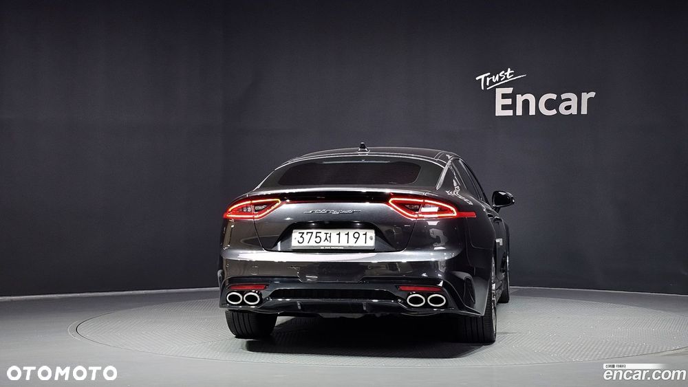 Kia Stinger 2.0 T-GDI GT Line - 5