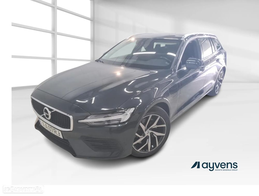 Volvo V60 2.0 T8 AWD TE Momentum Plus - 1