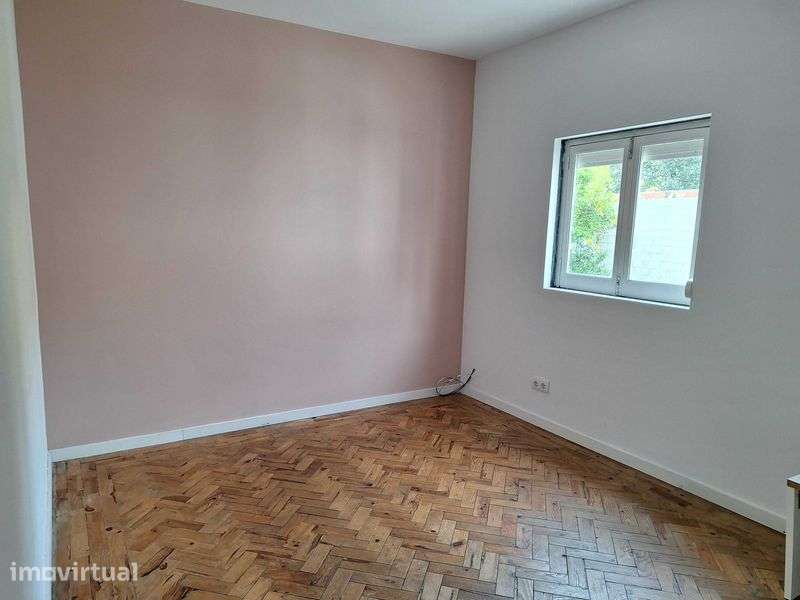 Arrenda-se Apartamento T2 - Grande imagem: 5/8