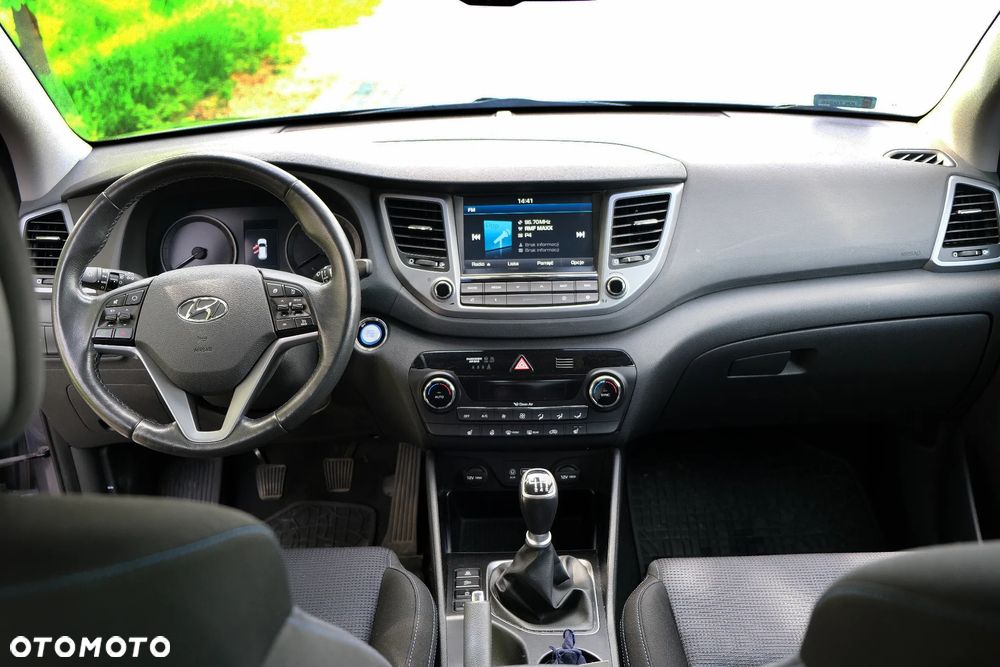 Hyundai Tucson 1.7 CRDI BlueDrive Style 2WD - 7